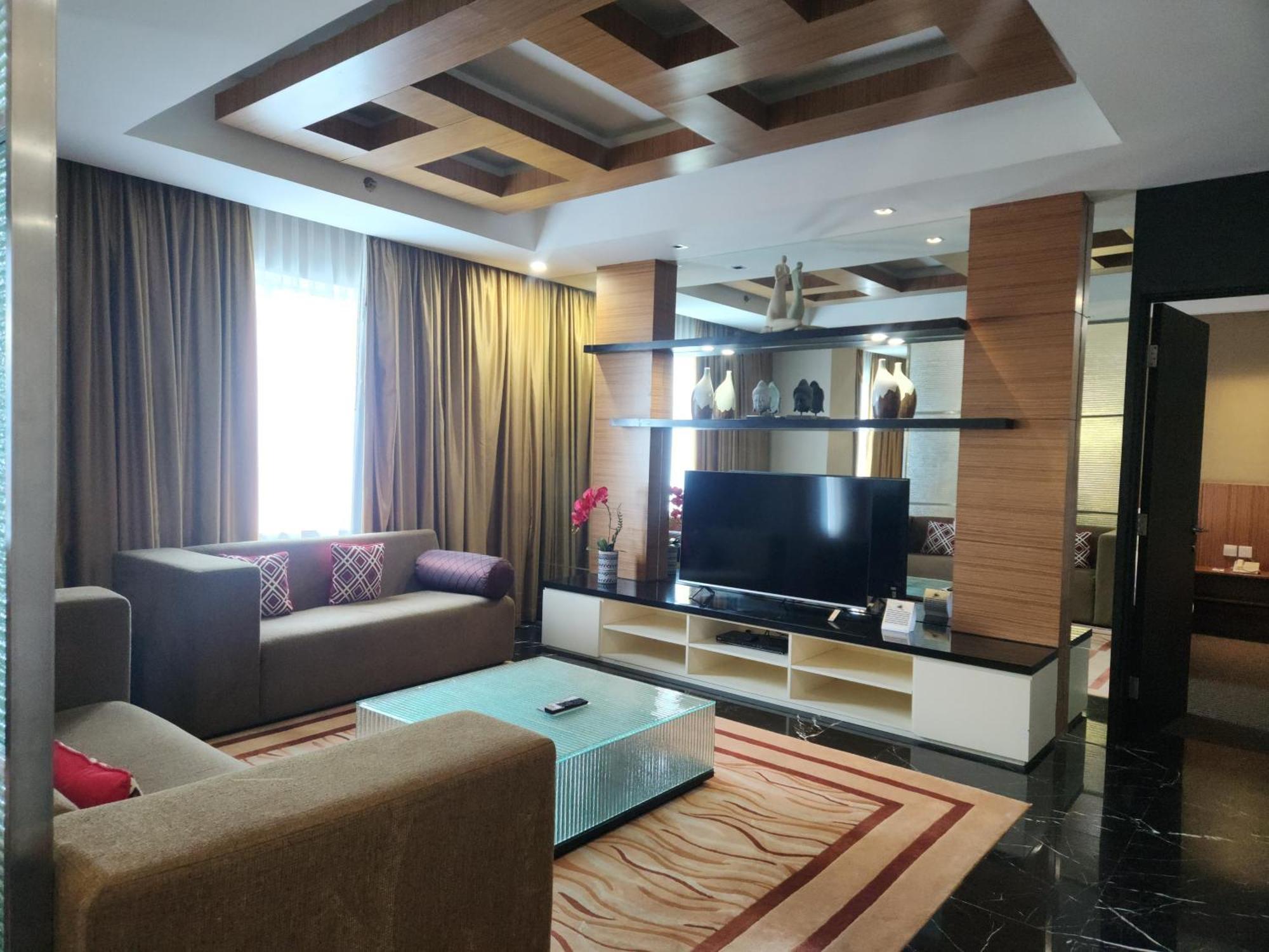 Novotel Balikpapan Exterior photo