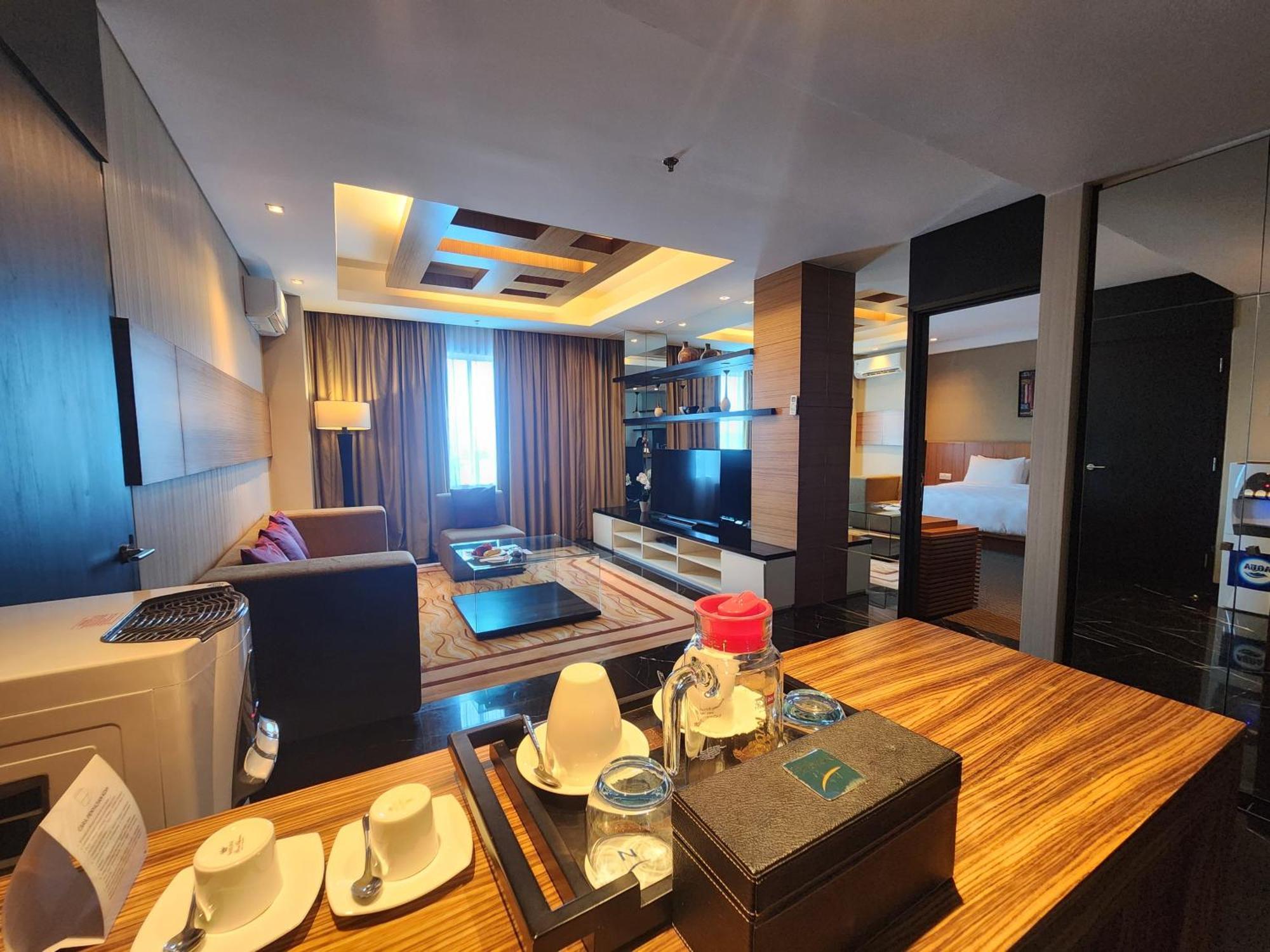 Novotel Balikpapan Exterior photo